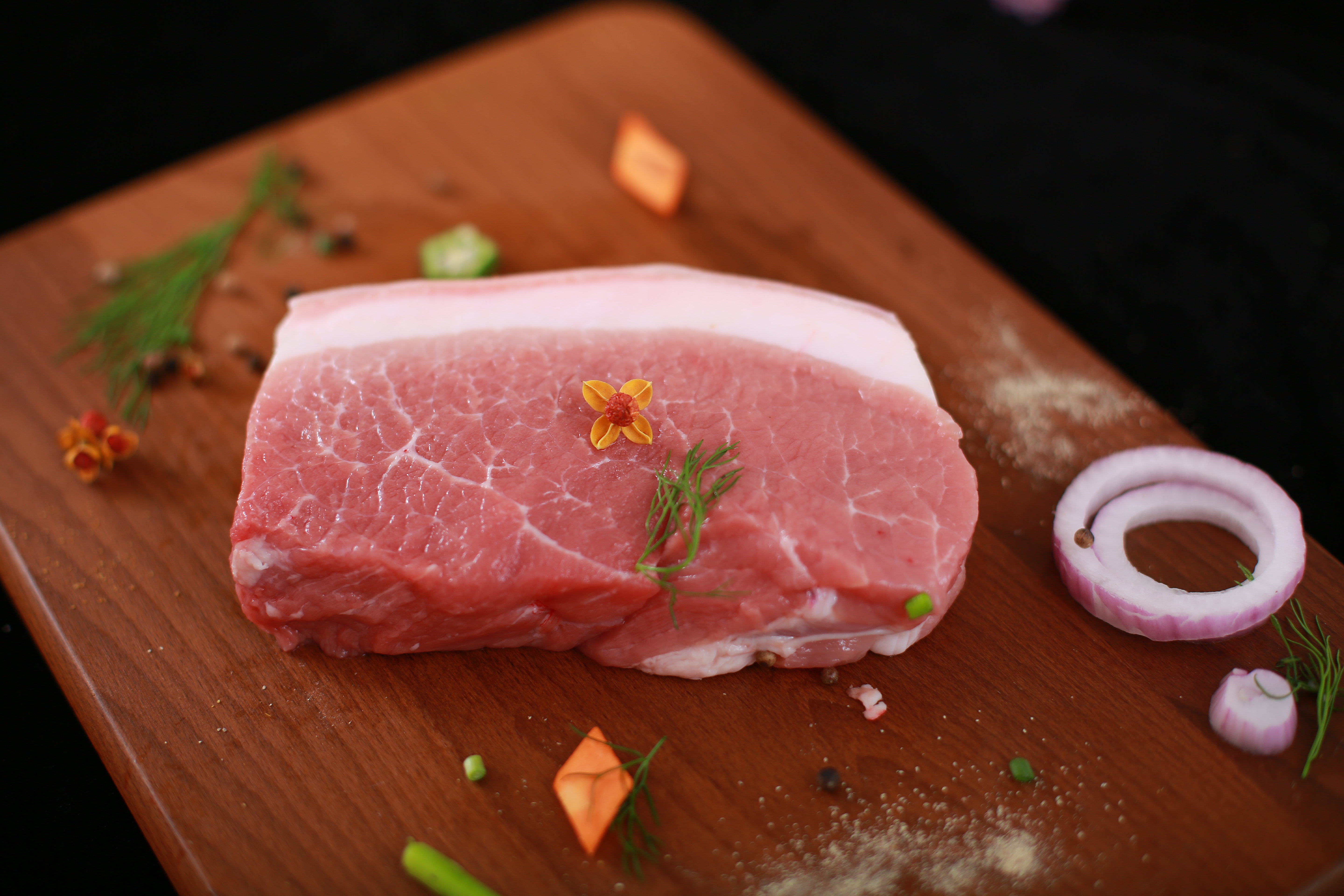 SS:网站文件：20231114120249820490.jpg；原始文件：后臀尖 (5).jpg